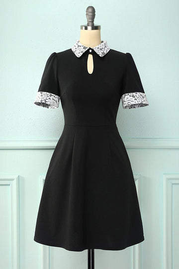 Vestido de lapela preto com bolsos